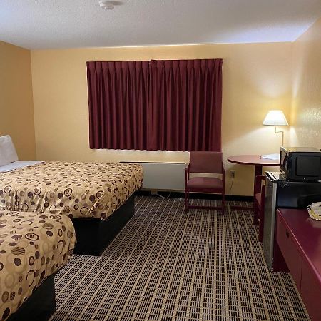 America'S Stay Inn Stewartville Екстер'єр фото