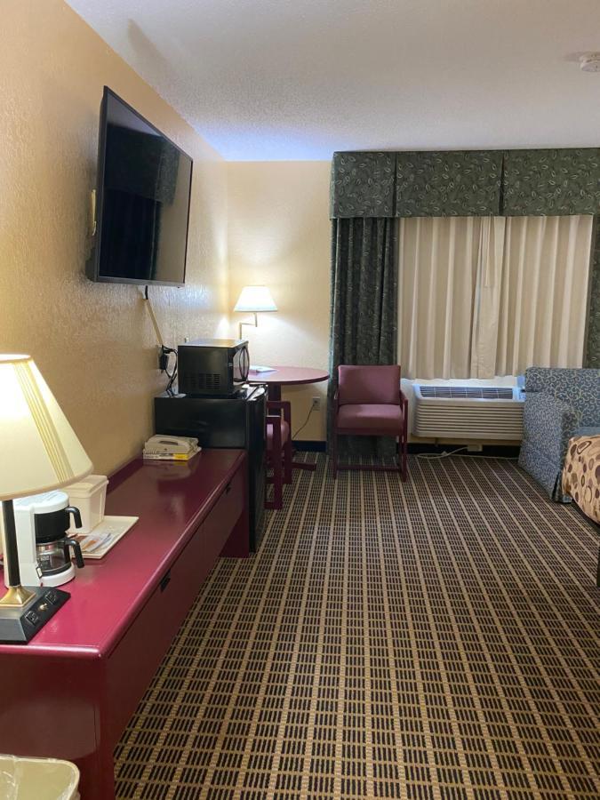 America'S Stay Inn Stewartville Екстер'єр фото